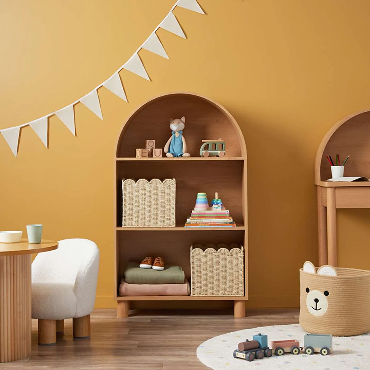 Archie Two Piece Furniture Set Mocka