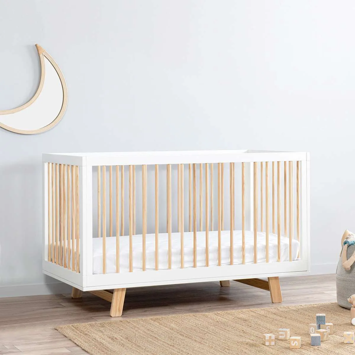 Aspen White Natural Four Piece Nursery Furniture Set Mocka