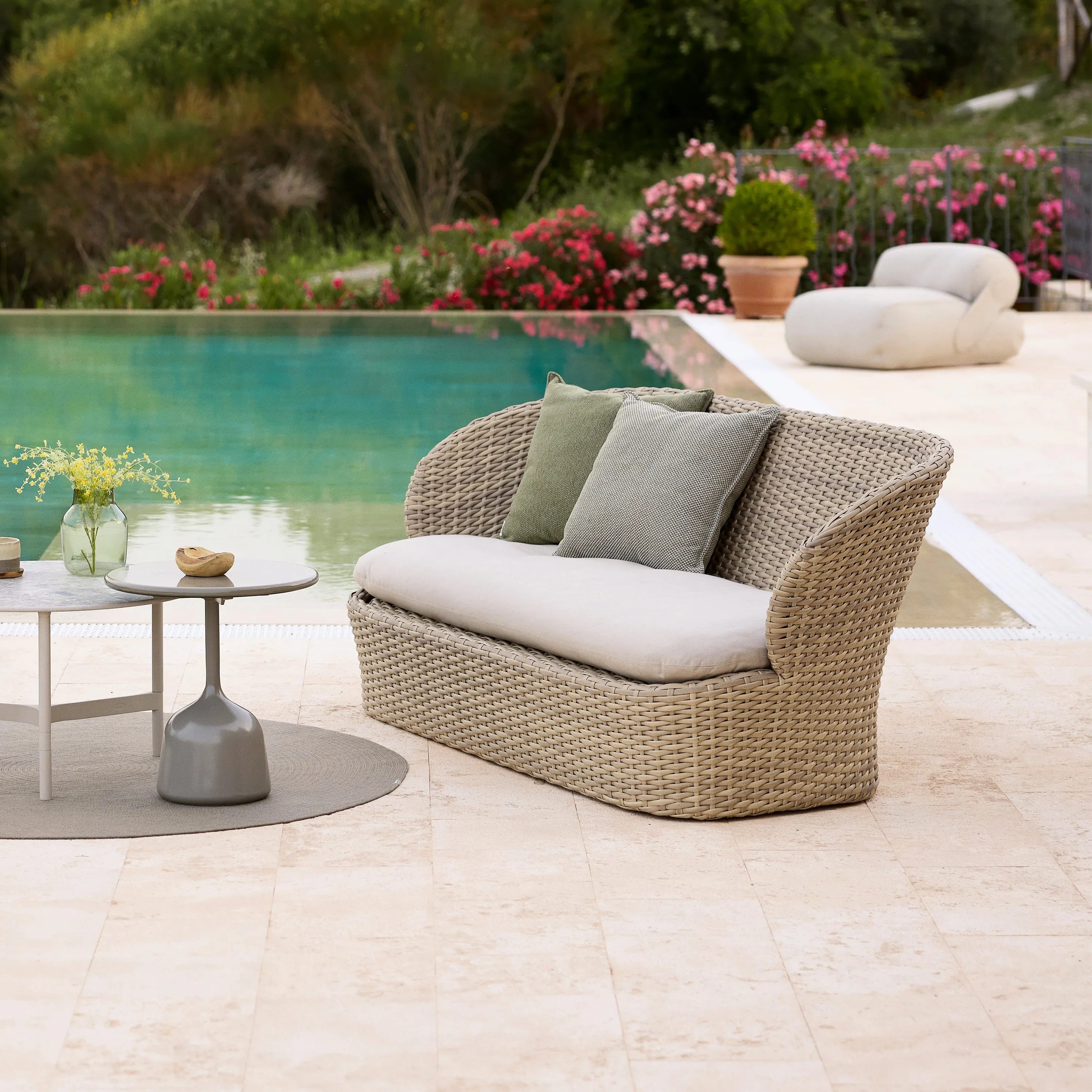Coast 2.5-Seater Outdoor Sofa