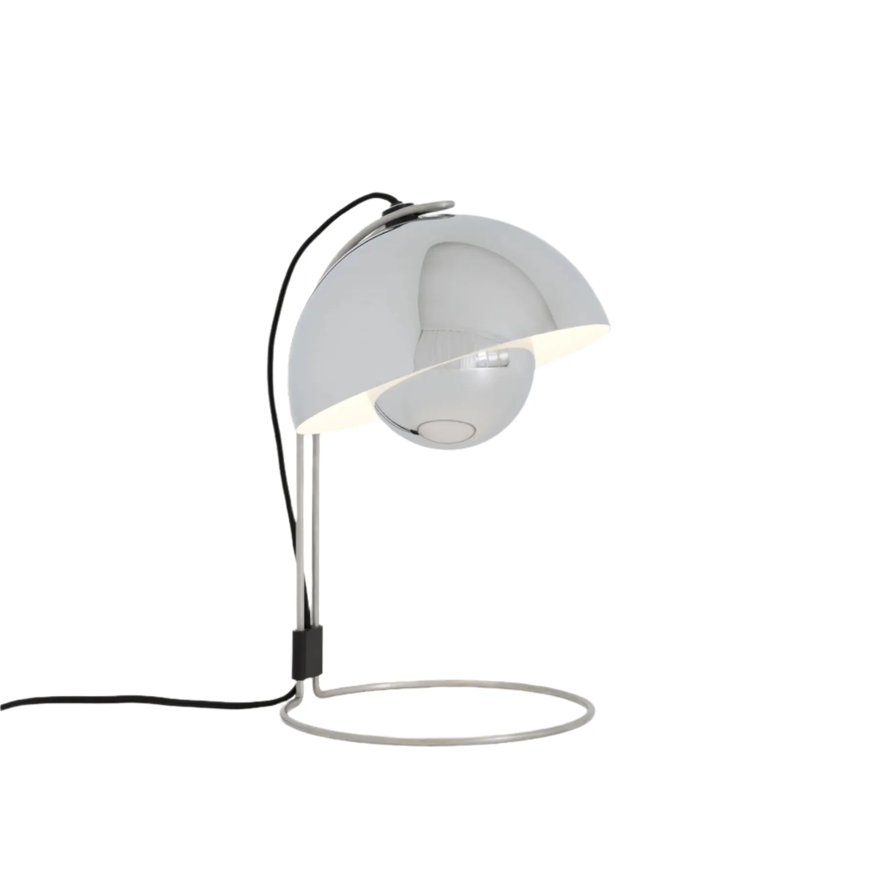 Flowerpot VP4 Table Lamp