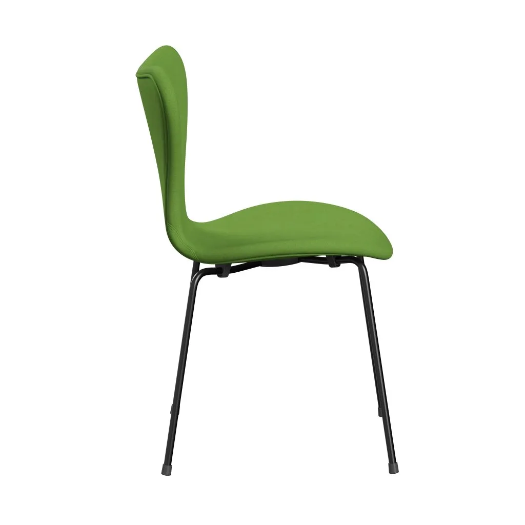 Fritz Hansen Series 7™ Chair Full Upholstery, Black/Divina Lime Light