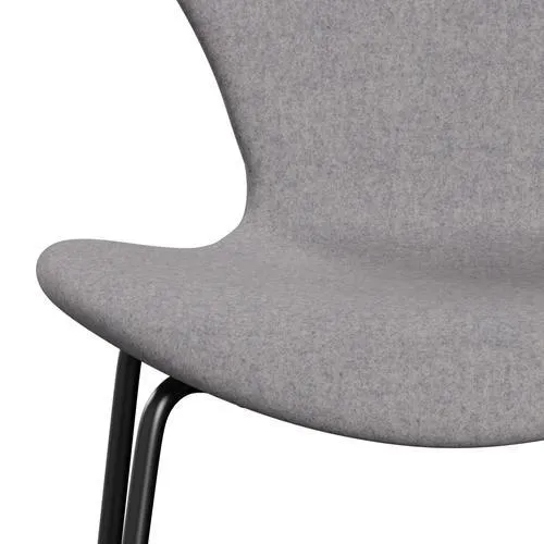 Fritz Hansen Series 7™ Chair Full Upholstery, Black/Divina Md Cool Light Grey