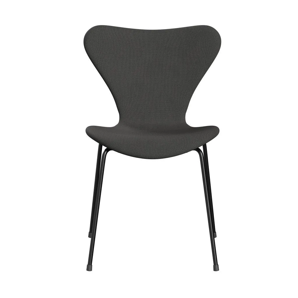 Fritz Hansen Series 7™ Chair Full Upholstery, Black/Fame Dark Grey