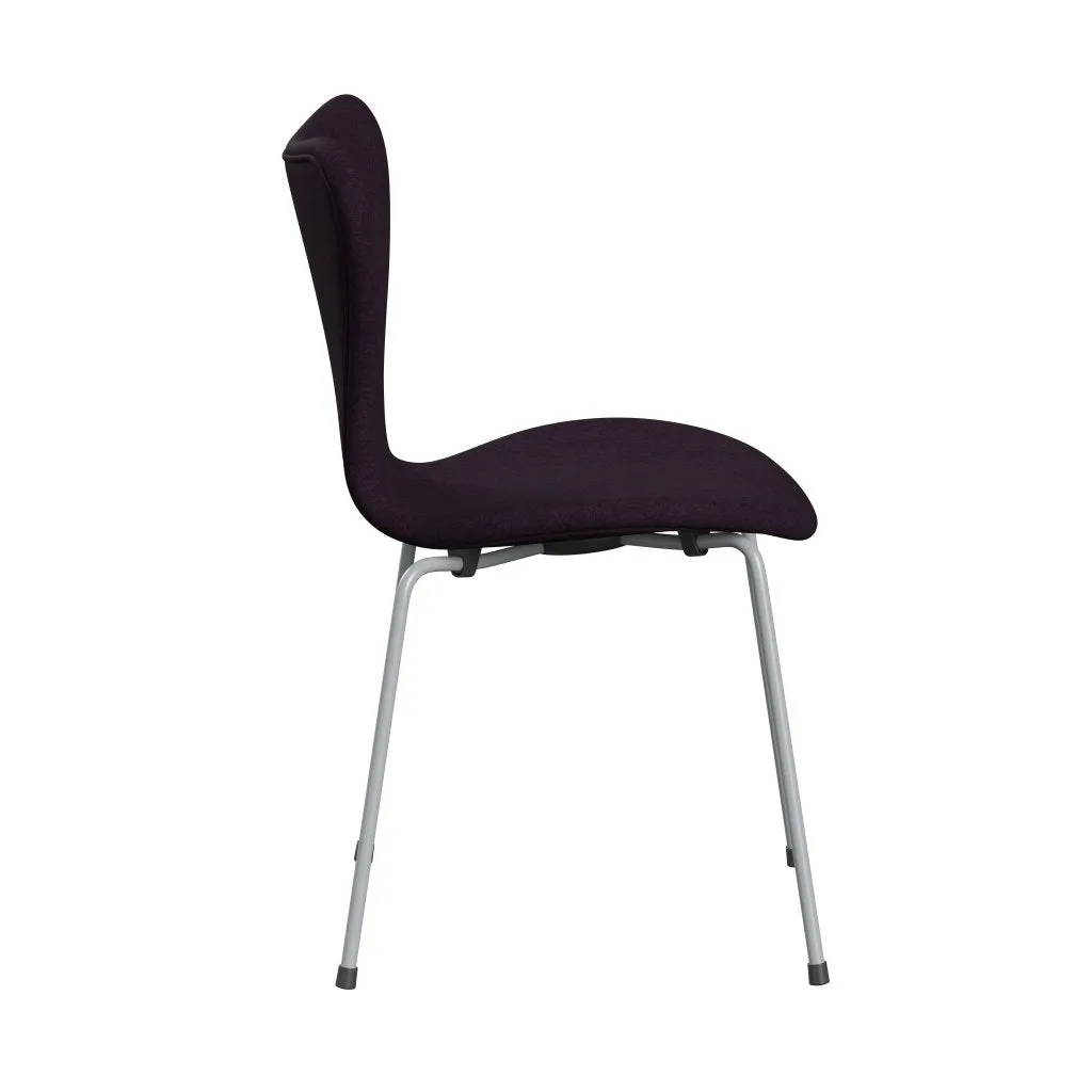 Fritz Hansen Series 7™ Chair Full Upholstery, Silver Grey/Divina Md Aubergine