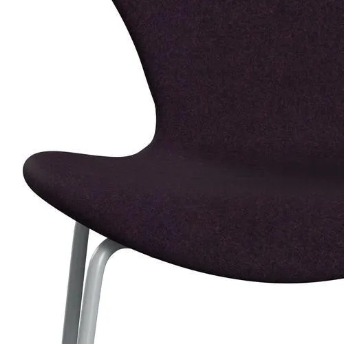 Fritz Hansen Series 7™ Chair Full Upholstery, Silver Grey/Divina Md Aubergine