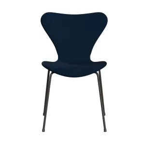 Fritz Hansen Series 7™ Chair Full Upholstery, Warm Graphite/Comfort Black/Dark Grey