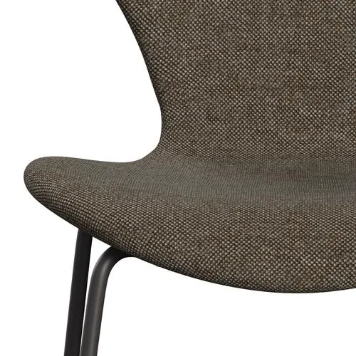 Fritz Hansen Series 7™ Chair Full Upholstery, Warm Graphite/Hallingdal Brown/Grey
