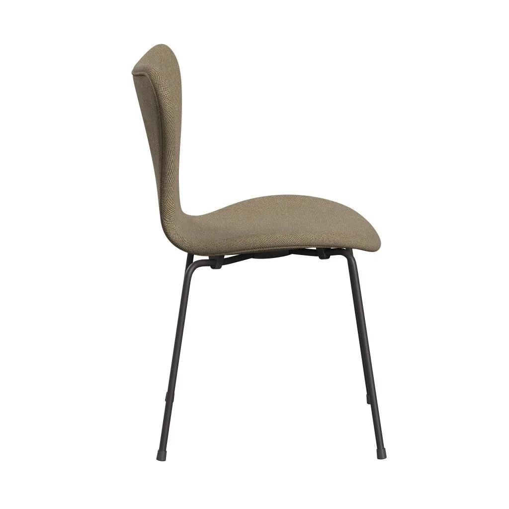 Fritz Hansen Series 7™ Chair Full Upholstery, Warm Graphite/Hallingdal Sand Dark