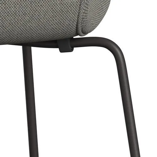 Fritz Hansen Series 7™ Chair Full Upholstery, Warm Graphite/Re Wool Grey White/Plain