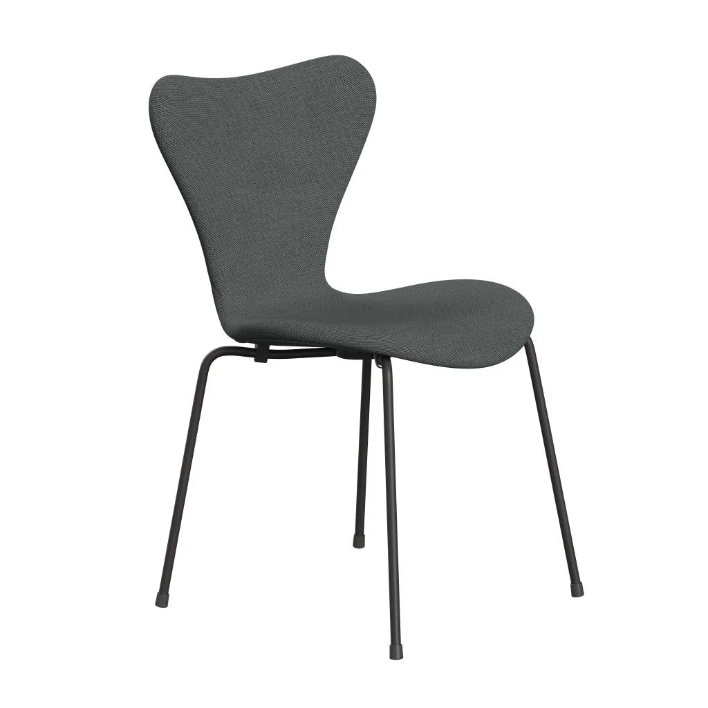 Fritz Hansen Series 7™ Chair Full Upholstery, Warm Graphite/Steelcut Trio Charcoal