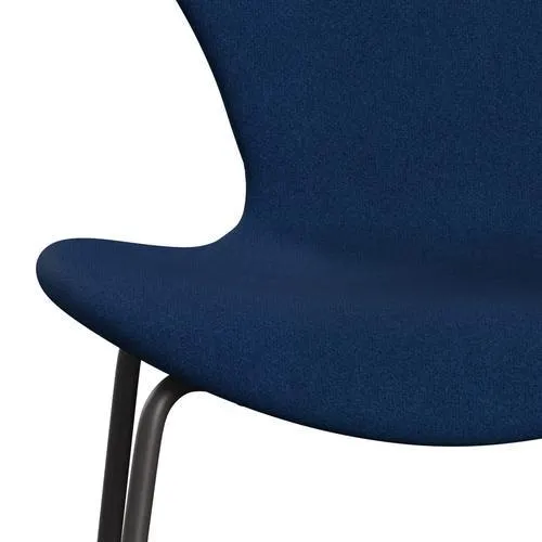 Fritz Hansen Series 7™ Chair Full Upholstery, Warm Graphite/Tonus Dark Coral Blue