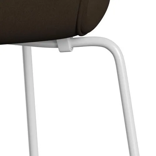 Fritz Hansen Series 7™ Chair Full Upholstery, White/Comfort Beige/Sand