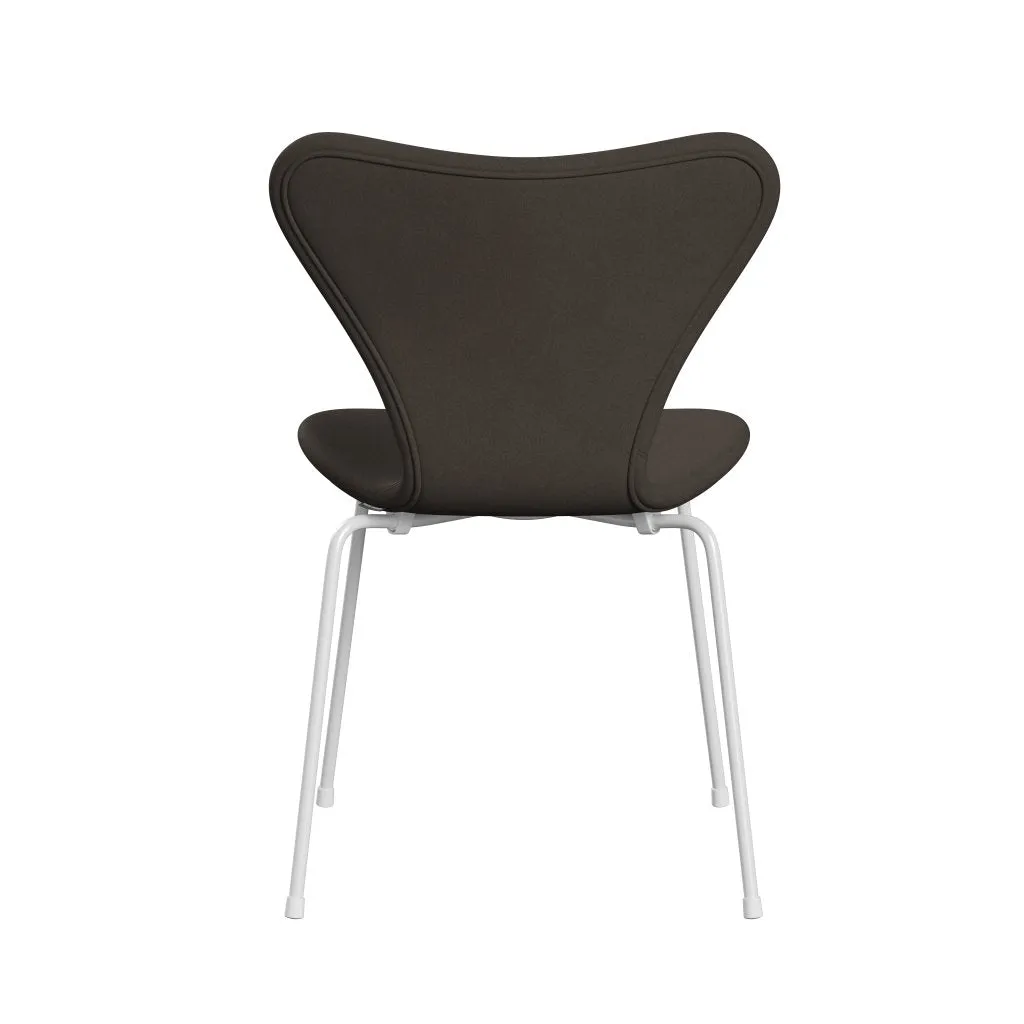 Fritz Hansen Series 7™ Chair Full Upholstery, White/Comfort Grey (C61014)