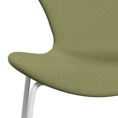 Fritz Hansen Series 7™ Chair Full Upholstery, White/Comfort Grey (C68009)
