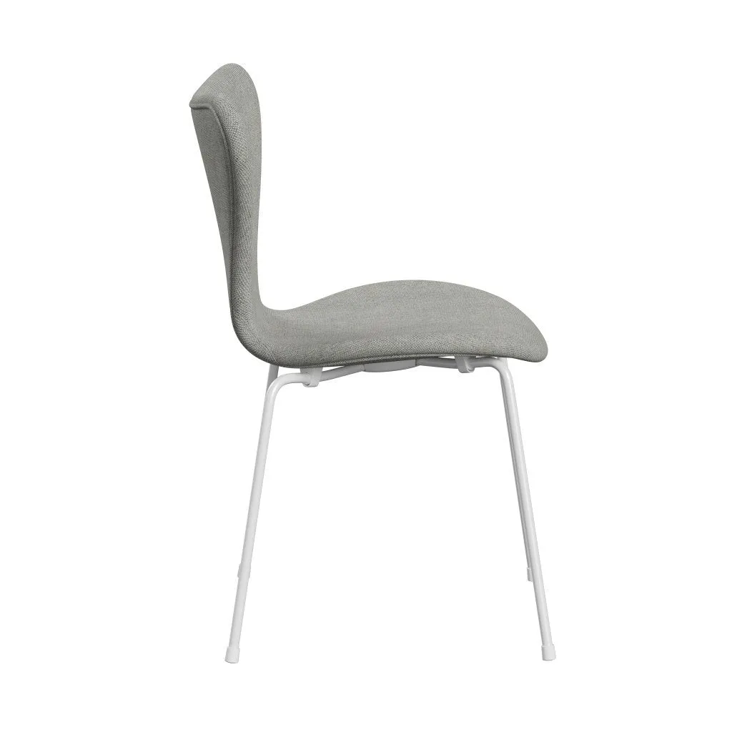 Fritz Hansen Series 7™ Chair Full Upholstery, White/Hallingdal White/Grey
