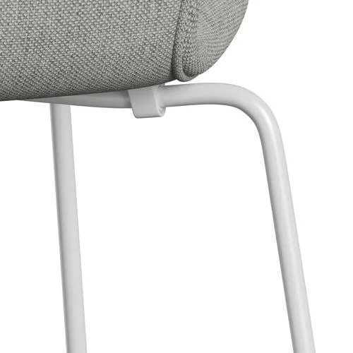 Fritz Hansen Series 7™ Chair Full Upholstery, White/Hallingdal White/Grey