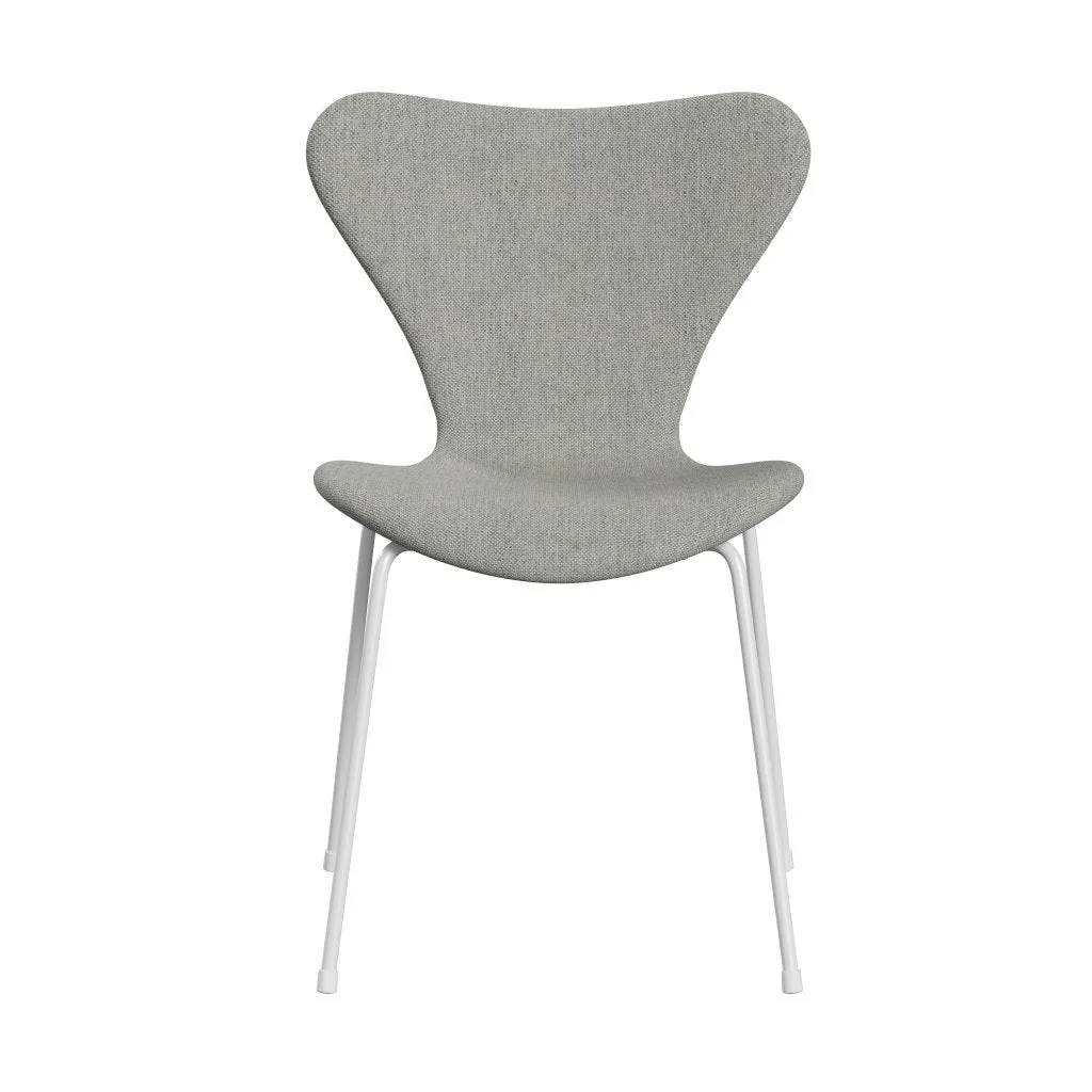 Fritz Hansen Series 7™ Chair Full Upholstery, White/Hallingdal White/Grey