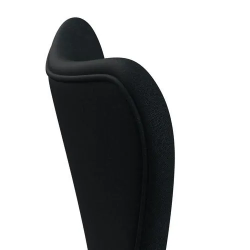 Fritz Hansen Series 7™ Chair Full Upholstery, White/Remix Black (Rem196)