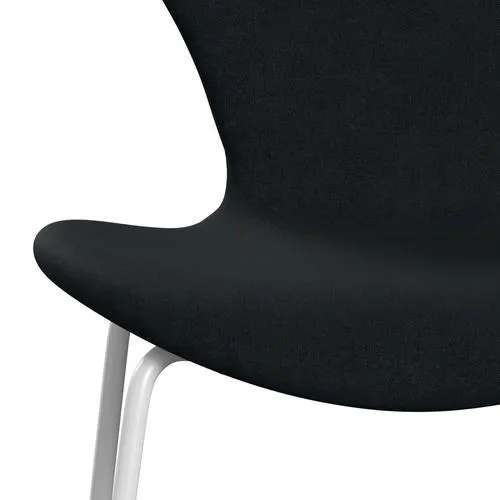 Fritz Hansen Series 7™ Chair Full Upholstery, White/Remix Black (Rem196)