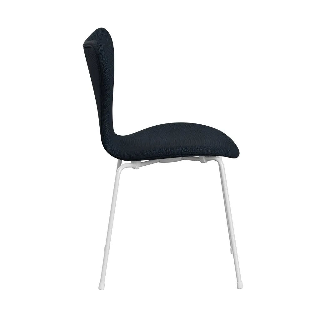 Fritz Hansen Series 7™ Chair Full Upholstery, White/Sunniva 2 Dark Blue