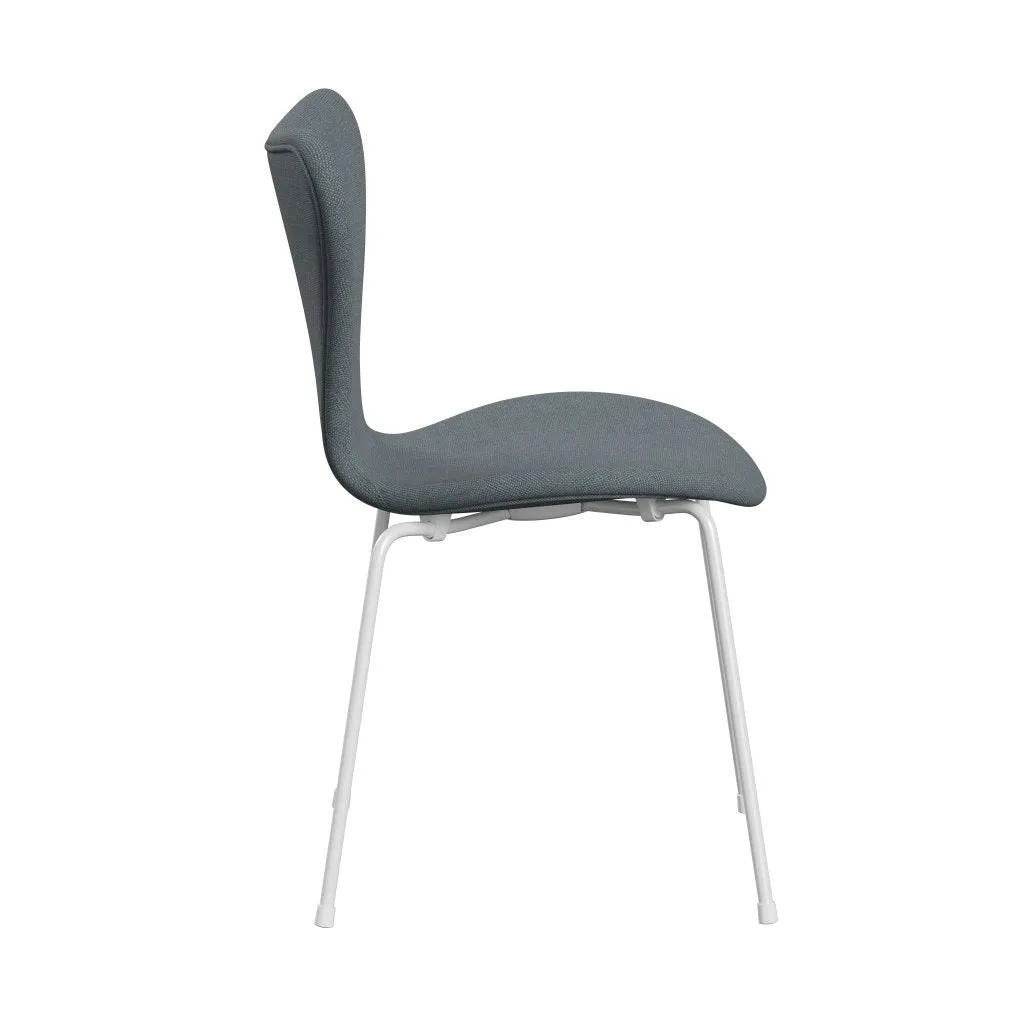 Fritz Hansen Series 7™ Chair Full Upholstery, White/Sunniva 2 Soft Blue