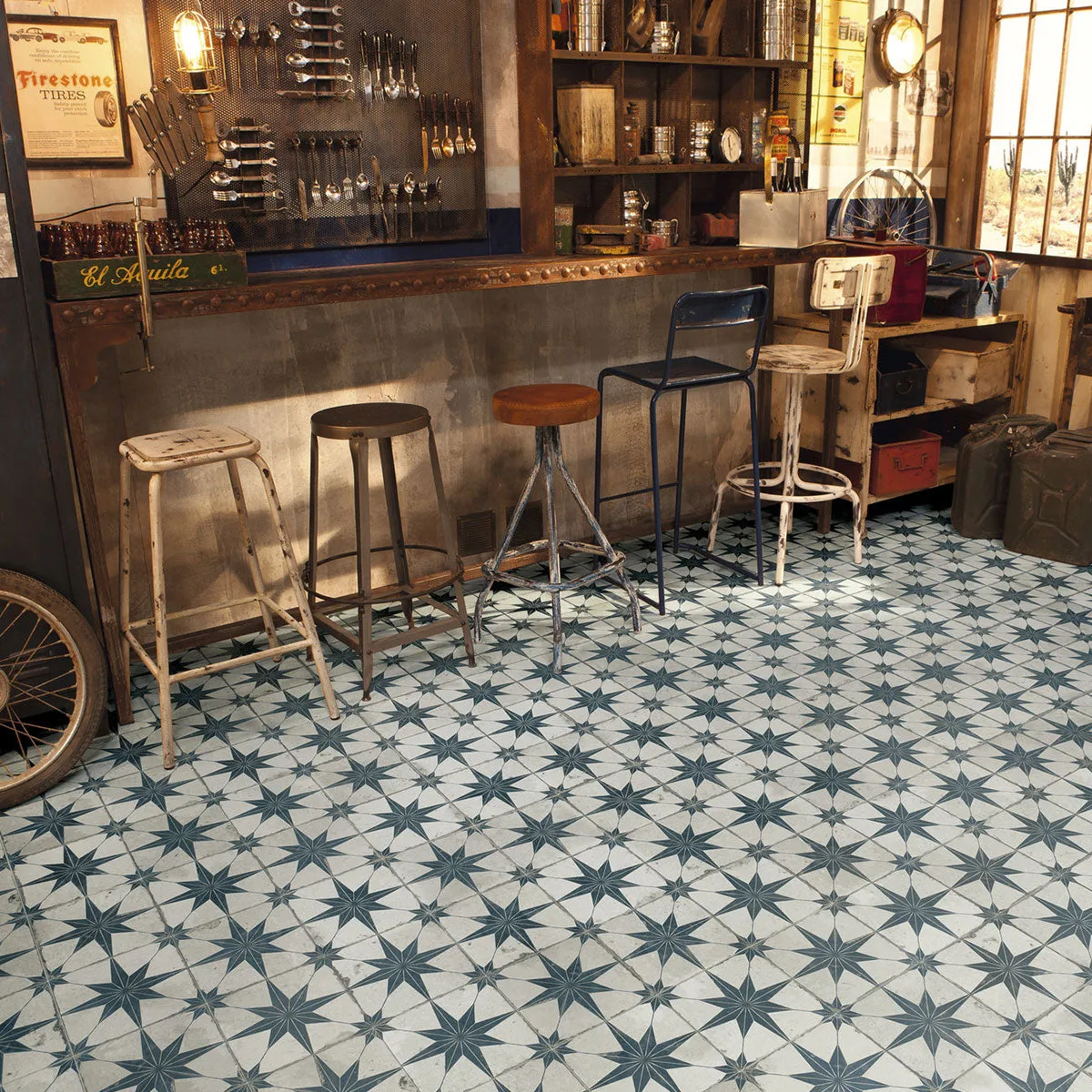 FS Star Blue Patterned Tile 45x45cm Matt