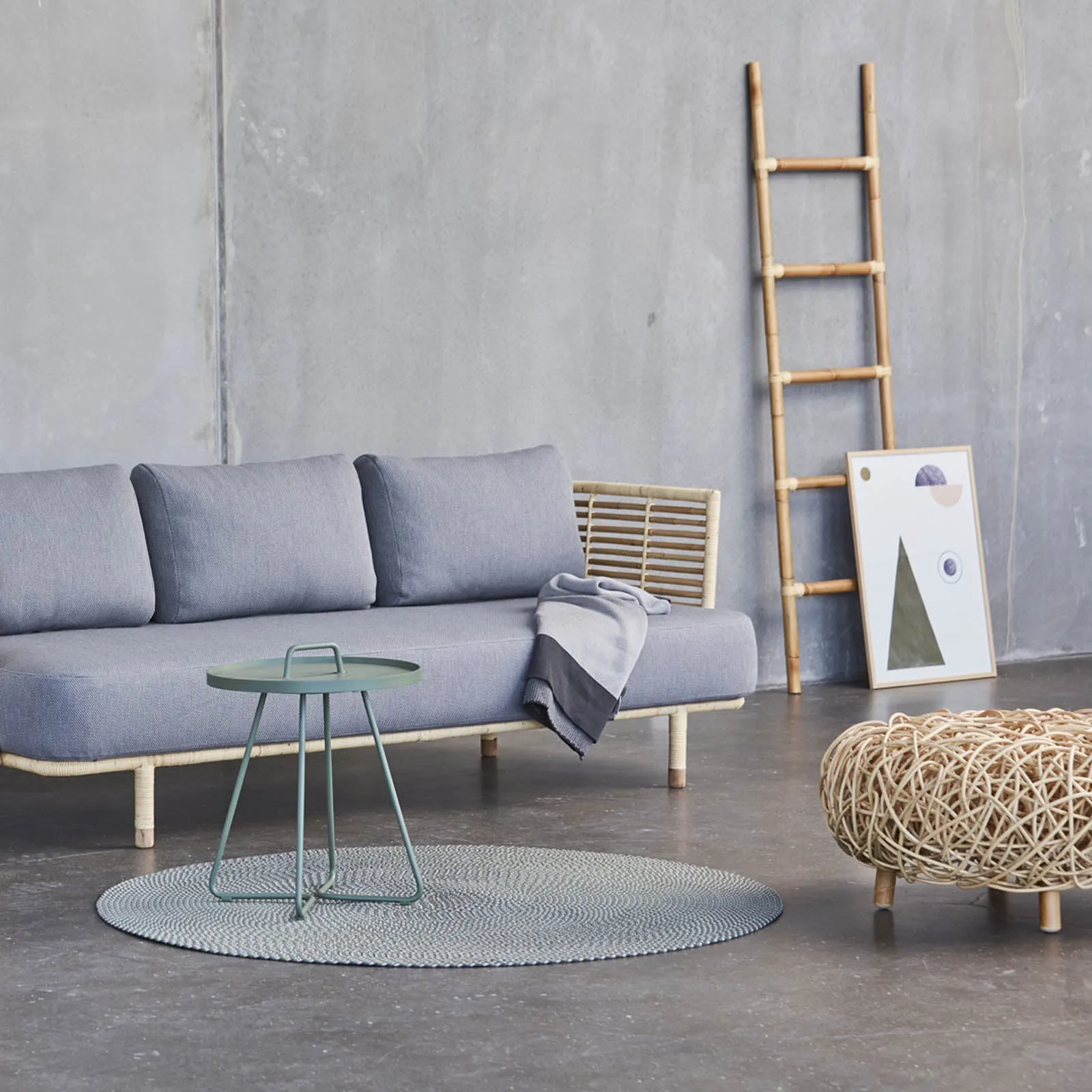 Loop Footstool