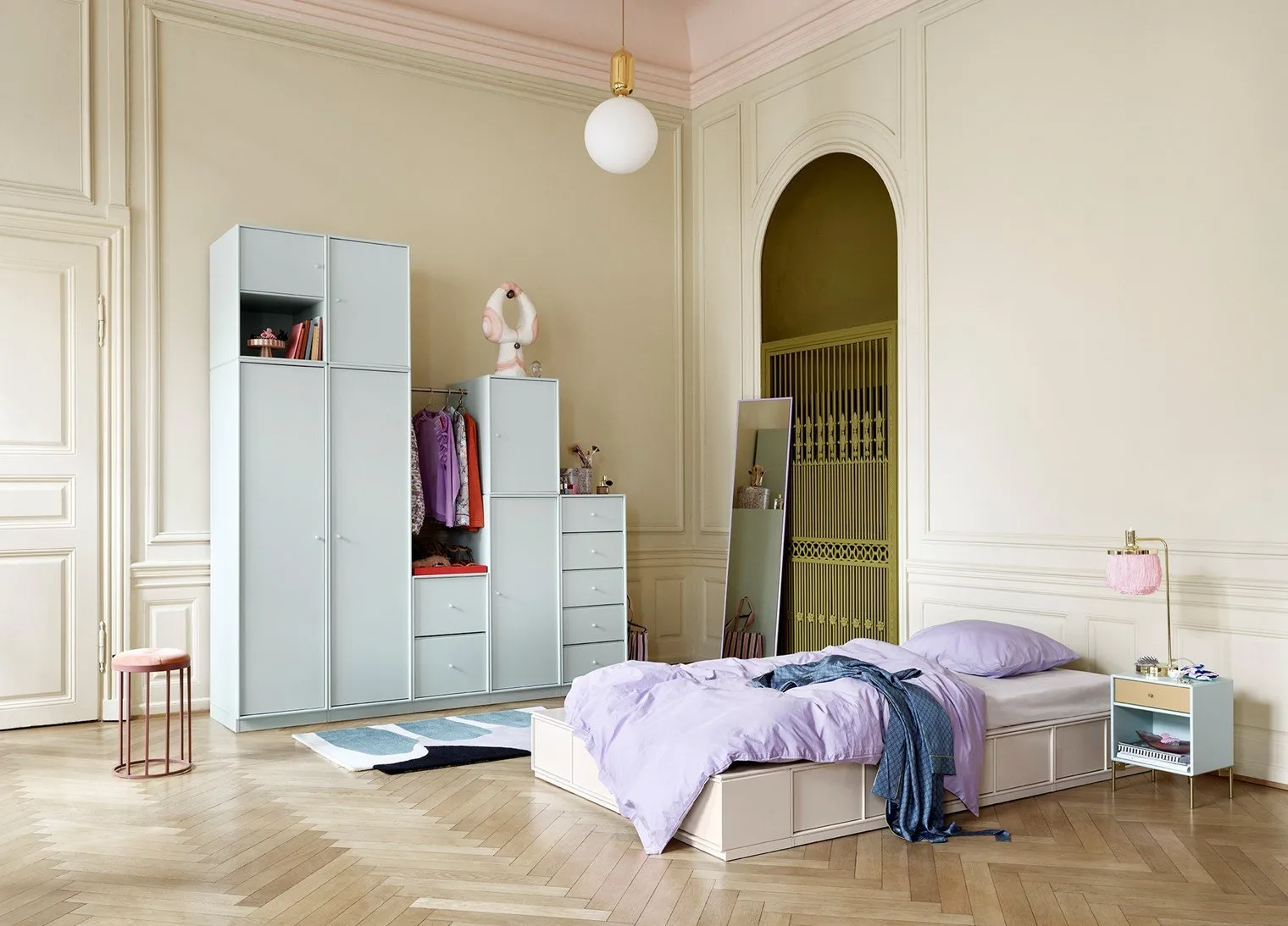 Montana Dream Nightstand With Suspension Rail, Flint