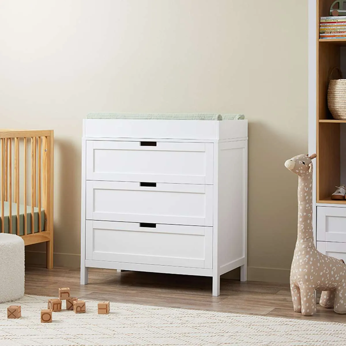 Newport Three Piece Nursery Furniture Set Mocka