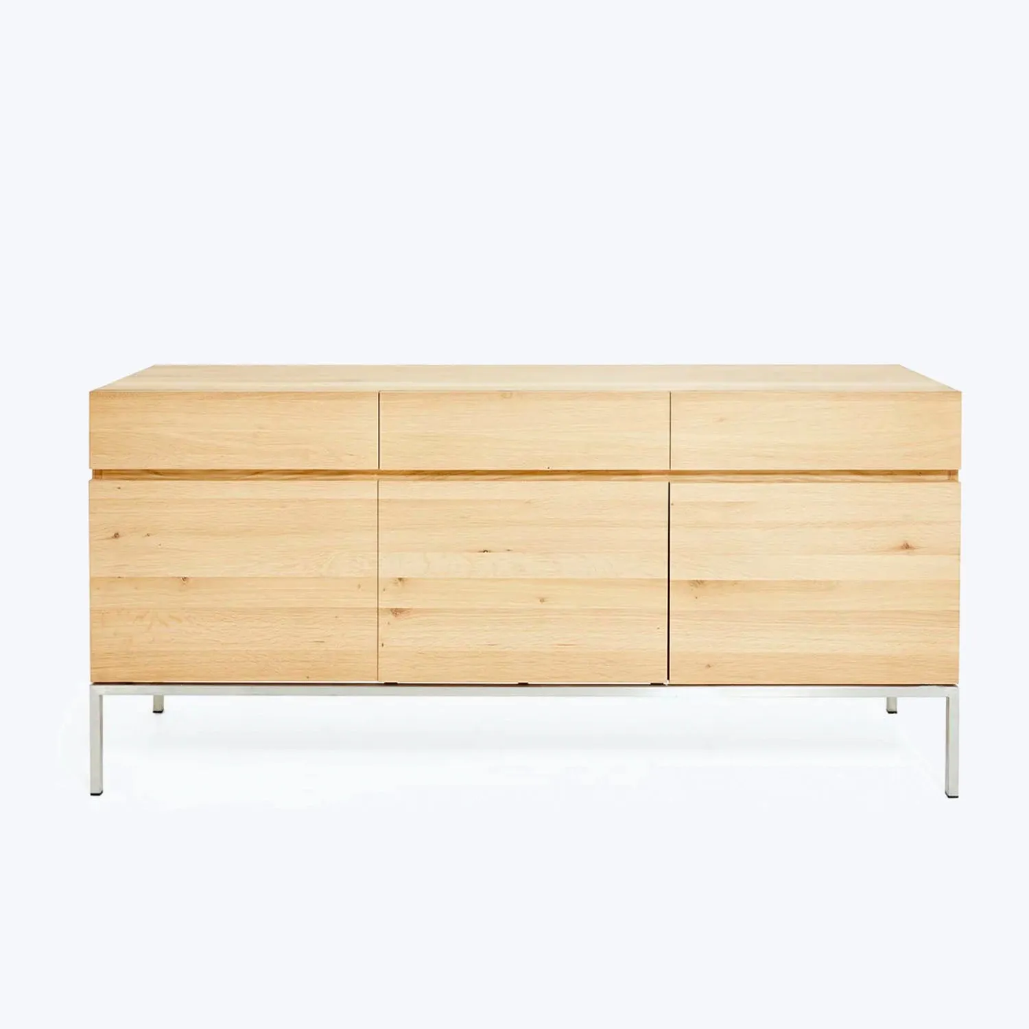 Oak Ligna 3-Door Sideboard