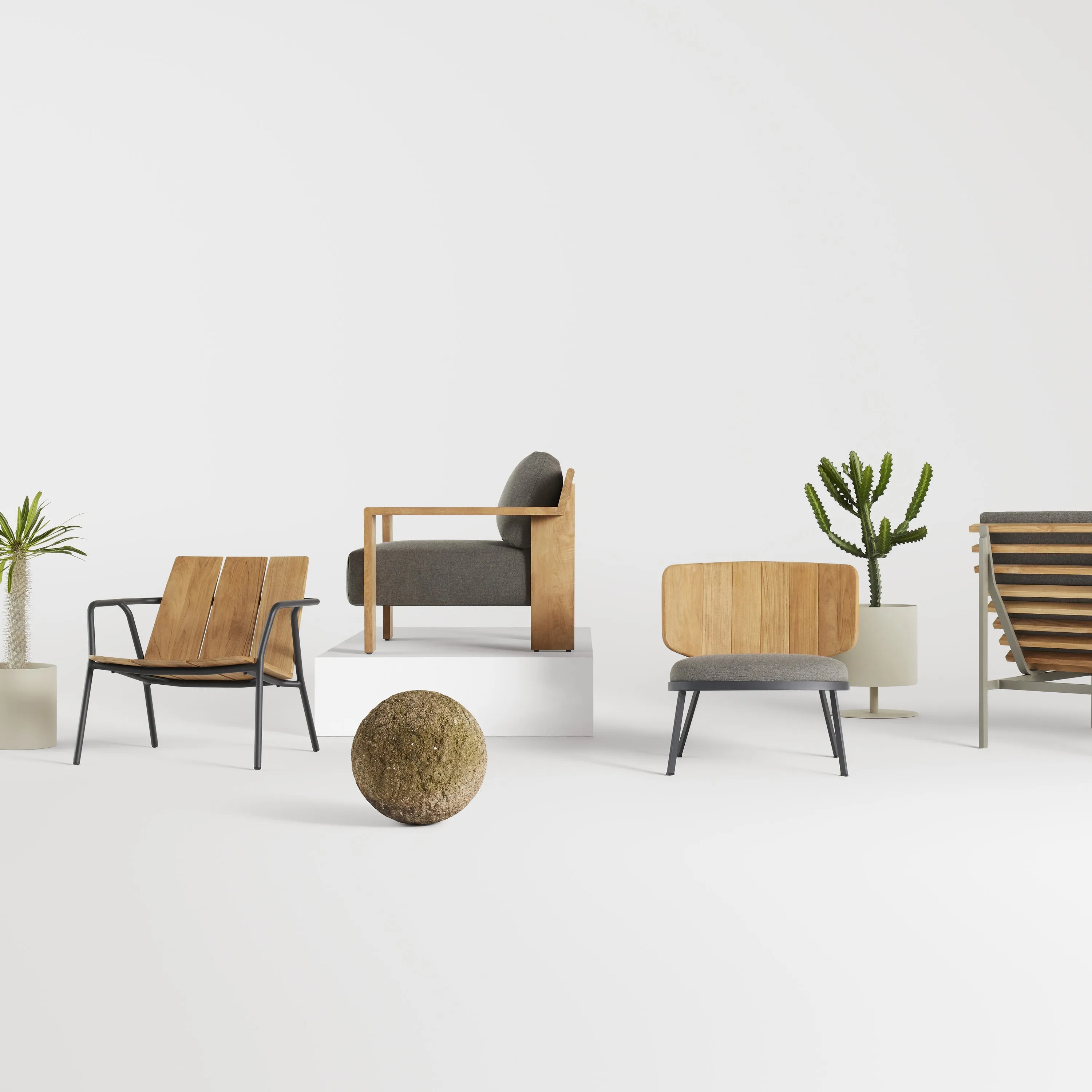 Ridge Outdoor Lounge Chair
