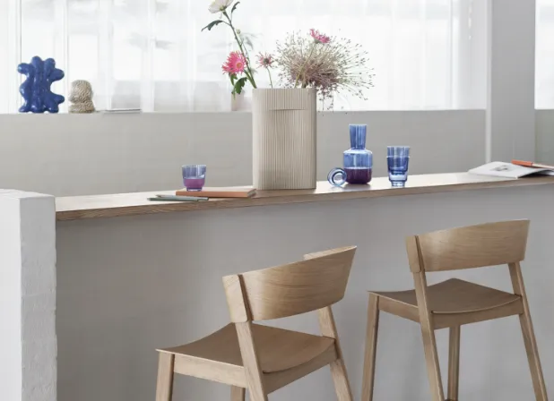 Ridge Vase Off-White, 19"