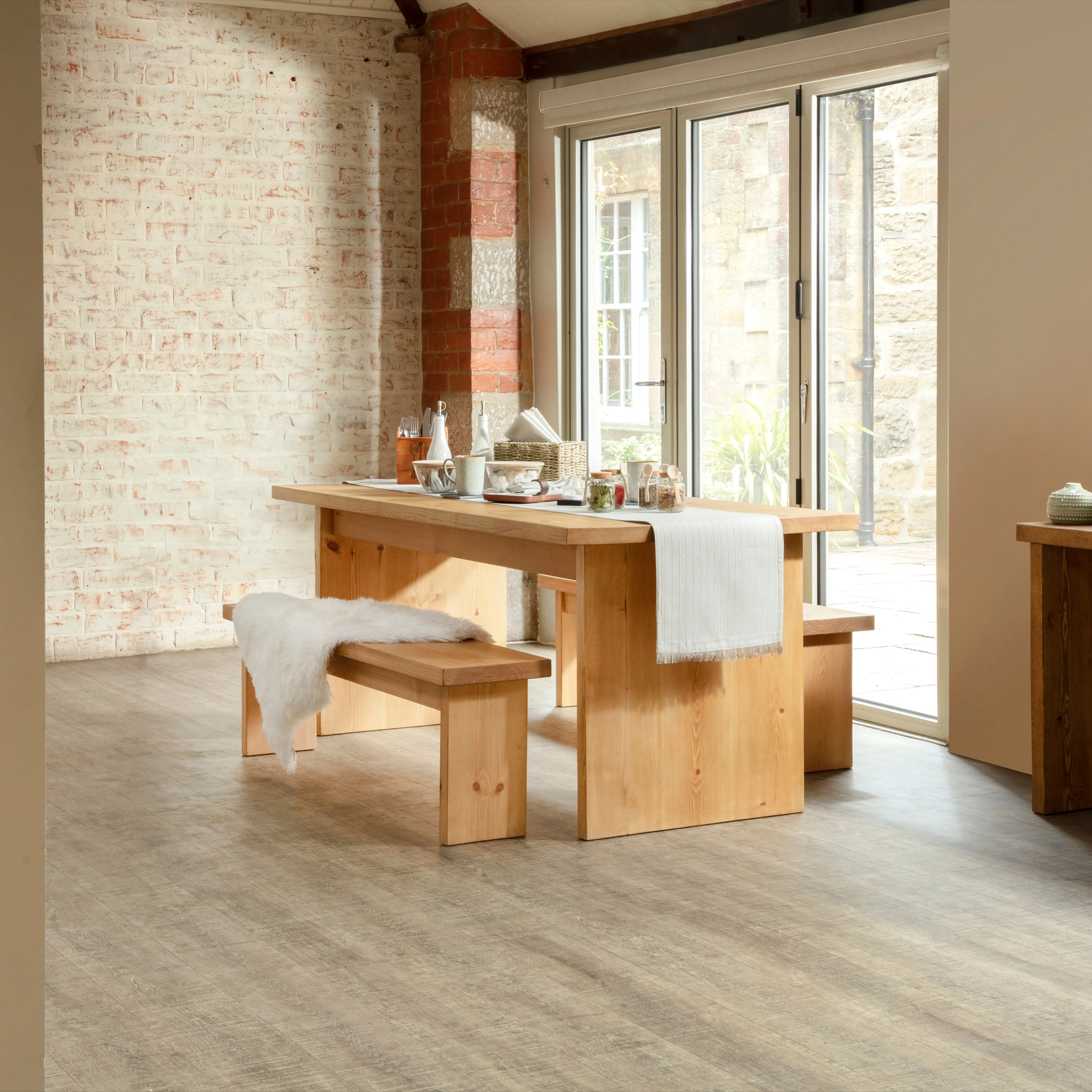 Wylam Dining Table Funky Chunky
